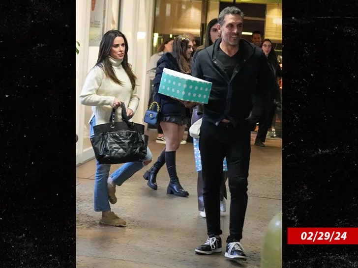 Kyle Richards and Mauricio Umansky